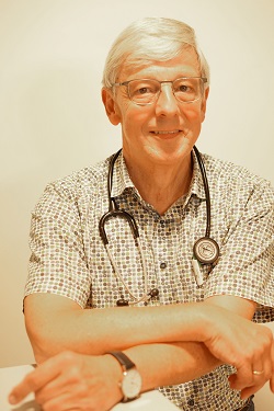 Dr. Franz-Josef Willkomm Dr. Franz-Josef Willkomm